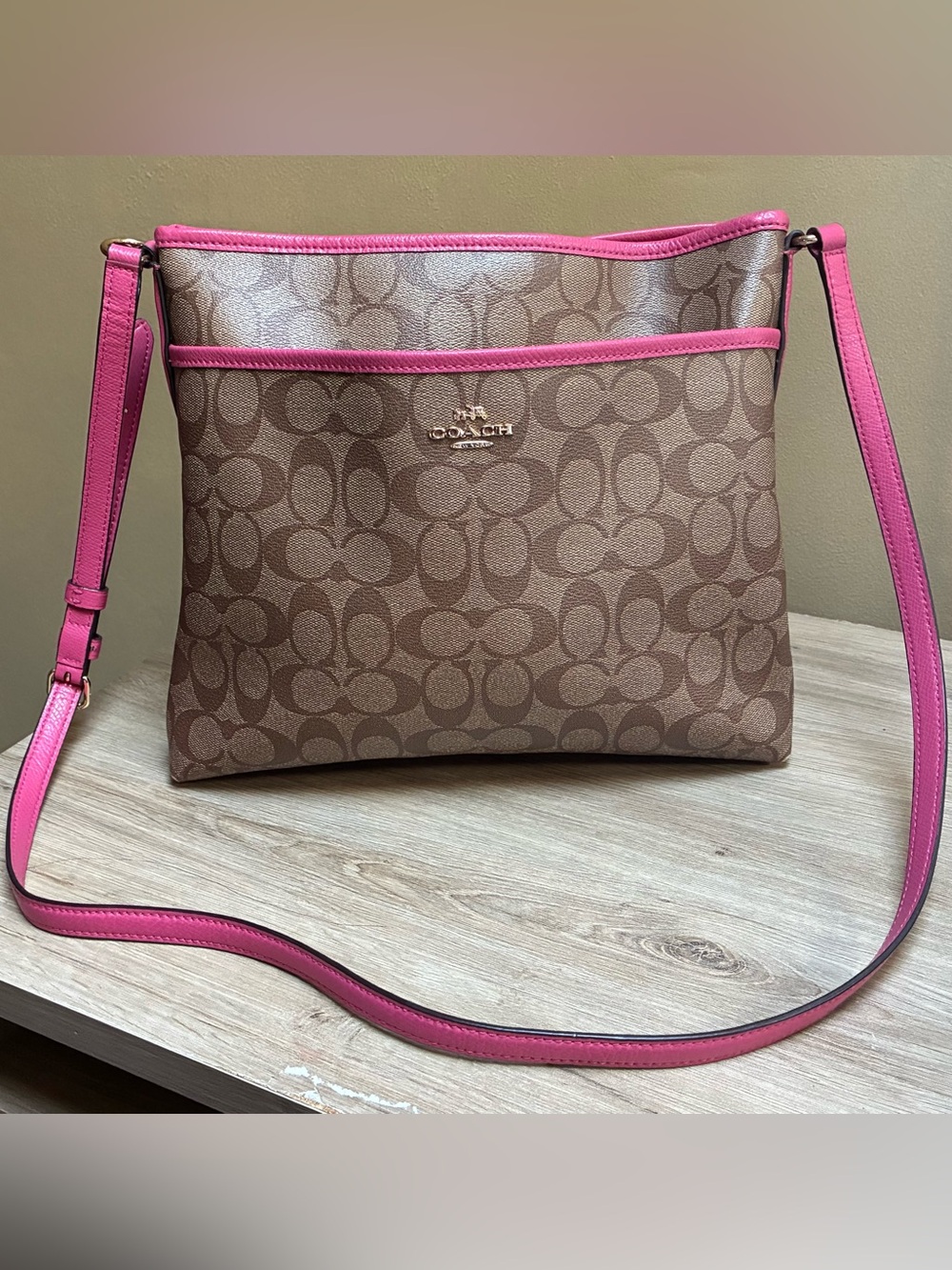 Coach Signature File Bag - Brown/Tan/Raspberry 10x12.5 - Picture 2 of 12